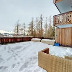 Hauts De Hv1 002 - Sauna 6 Per
